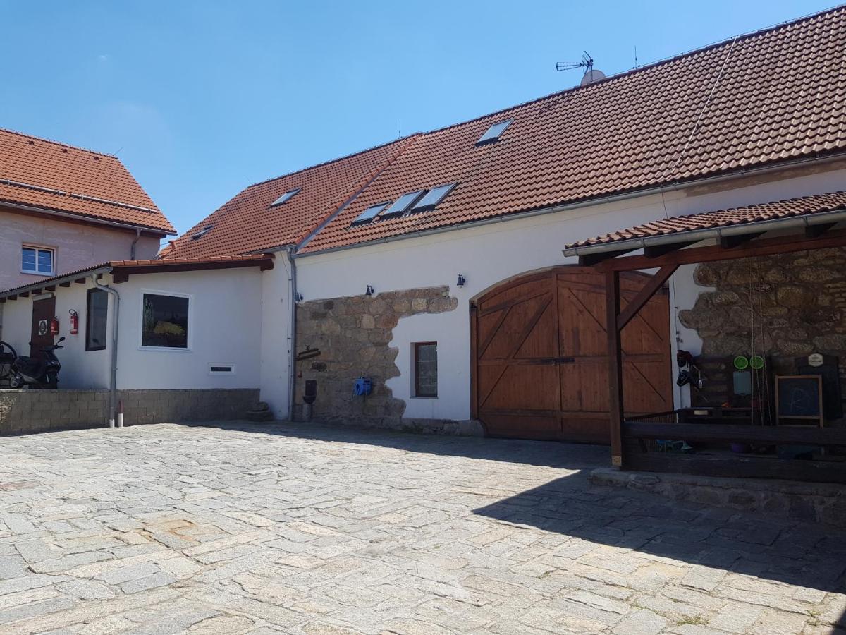 Penzion Na Statku Brezova Brezova  Luaran gambar